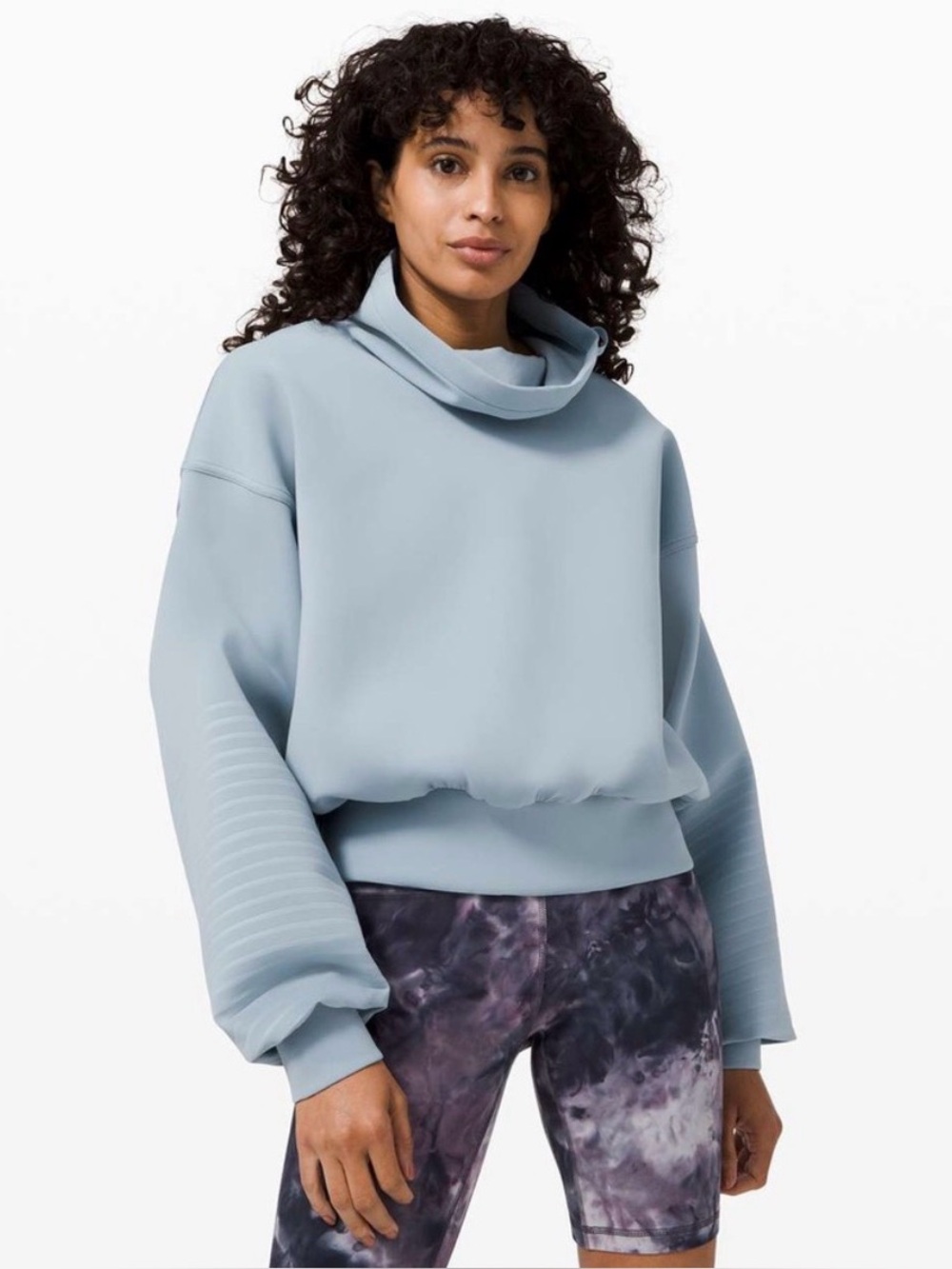 Lululemon Full Flourish Cowl Neck Pullover Chambray Blue 10